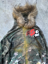 Load image into Gallery viewer, Camo sss large
