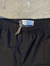 Load image into Gallery viewer, Black shorts m-L
