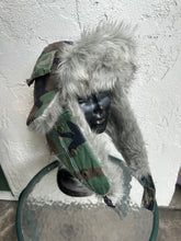 Load image into Gallery viewer, 1 of 1 hunter
