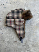 Load image into Gallery viewer, Fur trapper xl
