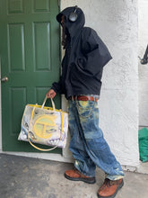 Load image into Gallery viewer, Faded cargo Jeans 32-30
