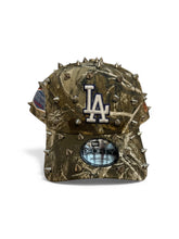 Load image into Gallery viewer, Camo spike SnapBack LA
